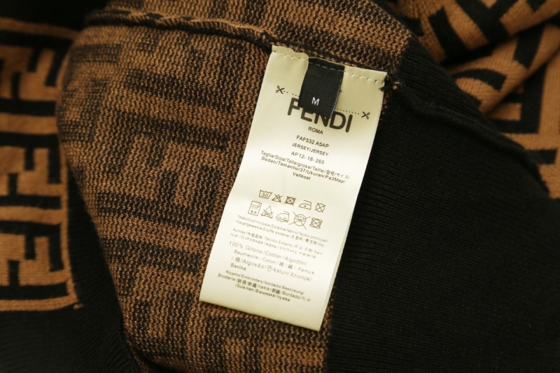 Fendi Sweater